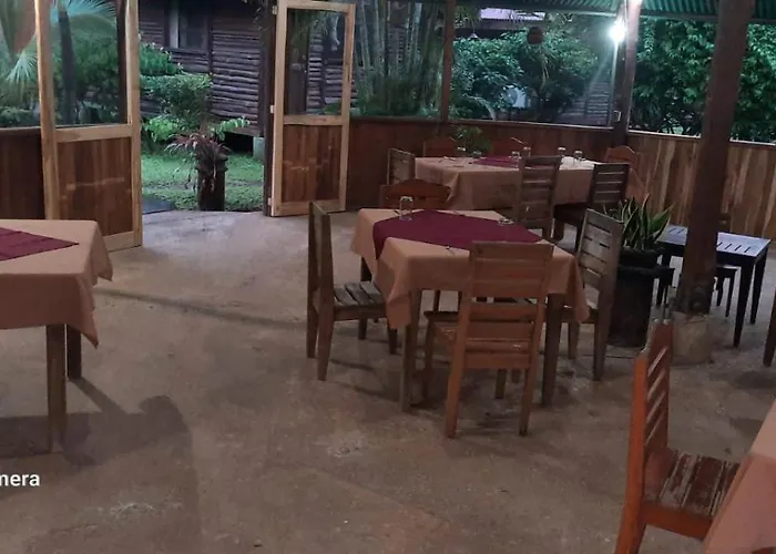 Lodge La Teca *